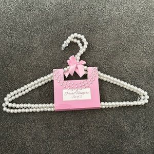 Elegant pearl clothes hangers